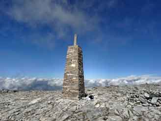 Maroma summit * 3648 x 2736 * (3.69MB)